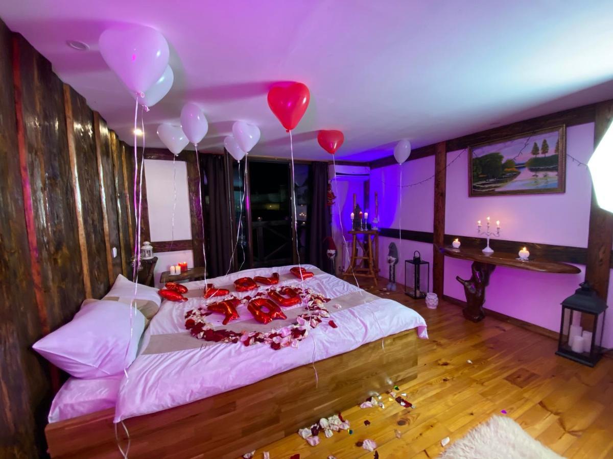 Hotel Nazar Stodolya Kam'janec'-Podil's'kyj Esterno foto