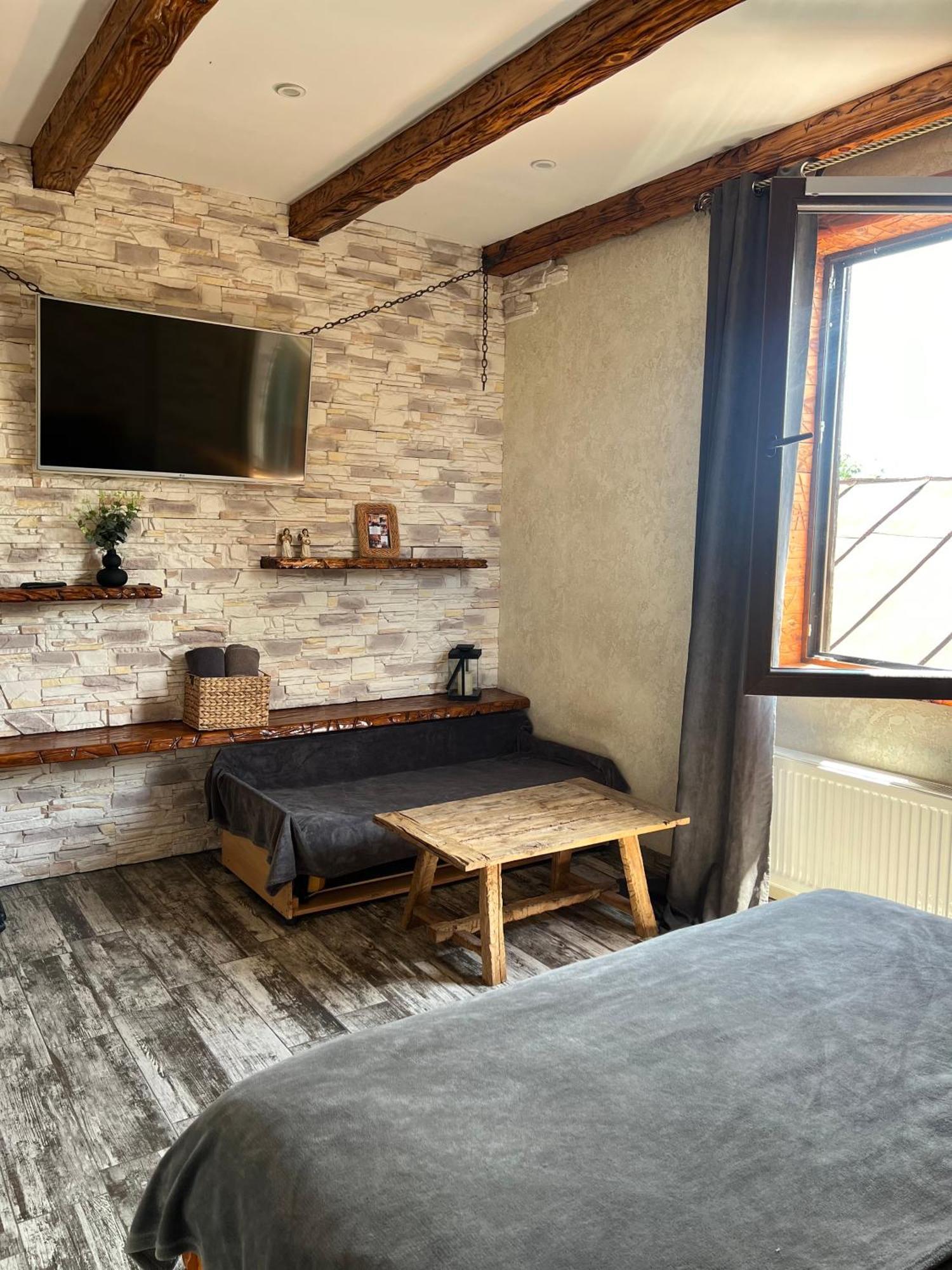 Hotel Nazar Stodolya Kam'janec'-Podil's'kyj Esterno foto