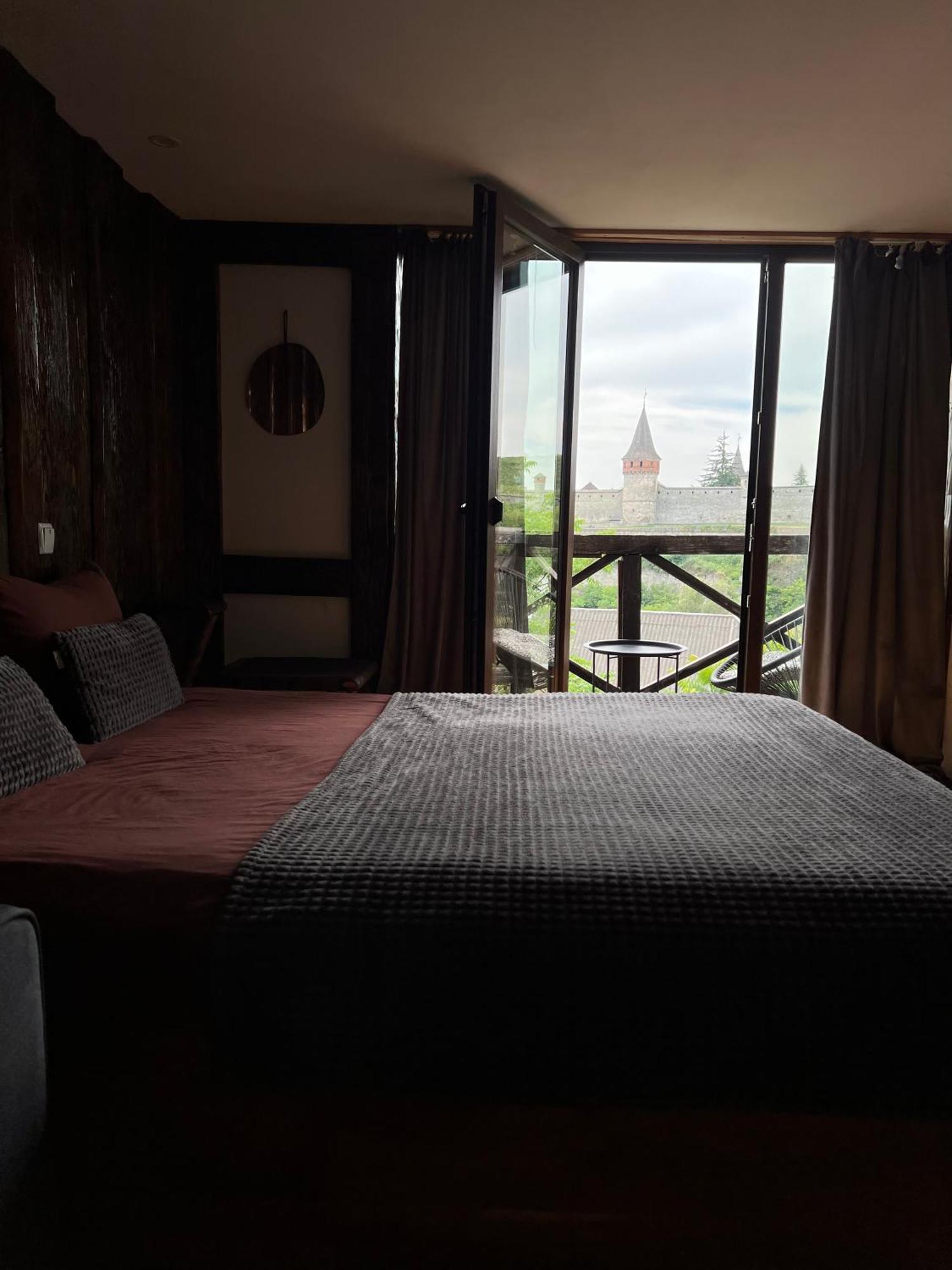 Hotel Nazar Stodolya Kam'janec'-Podil's'kyj Esterno foto