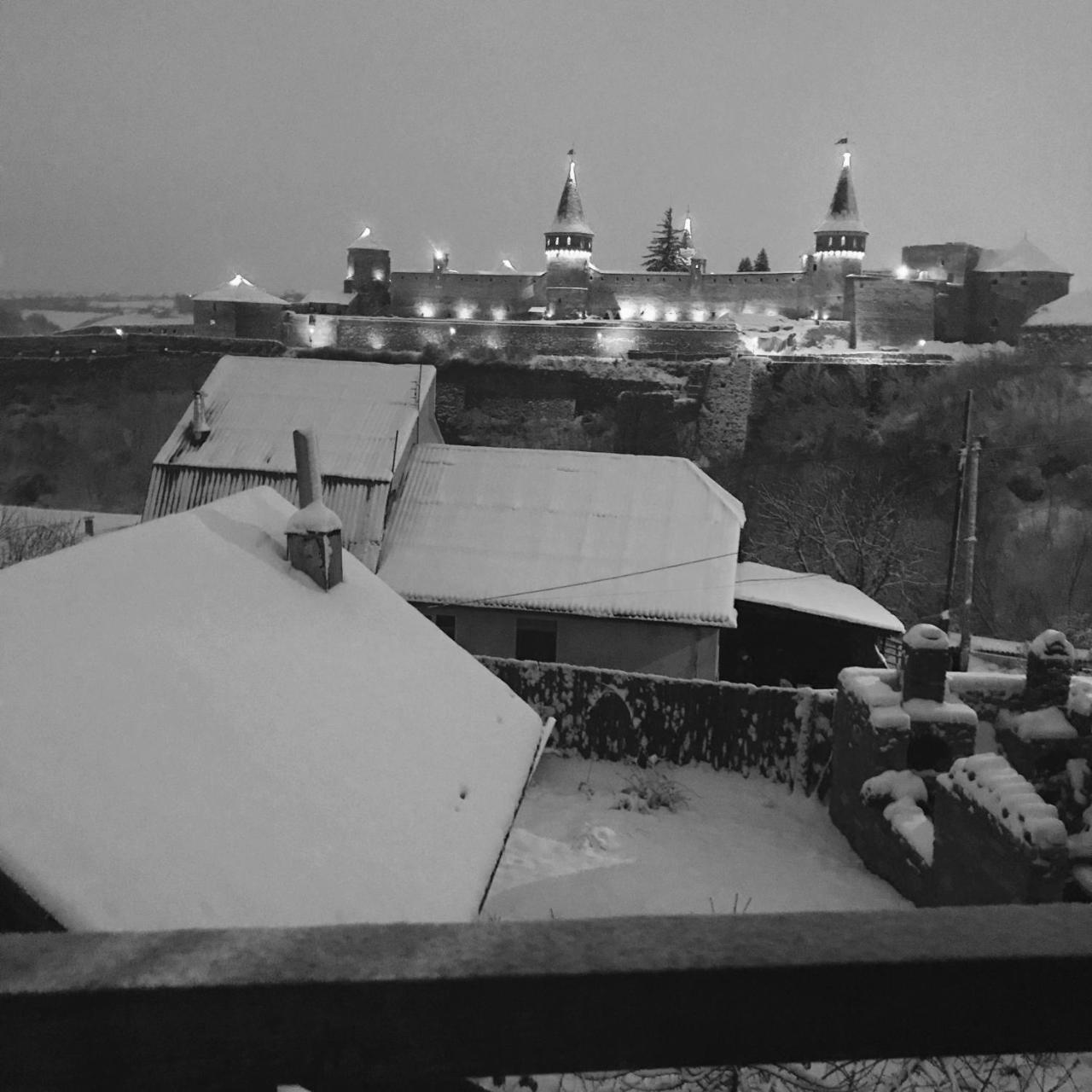 Hotel Nazar Stodolya Kam'janec'-Podil's'kyj Esterno foto