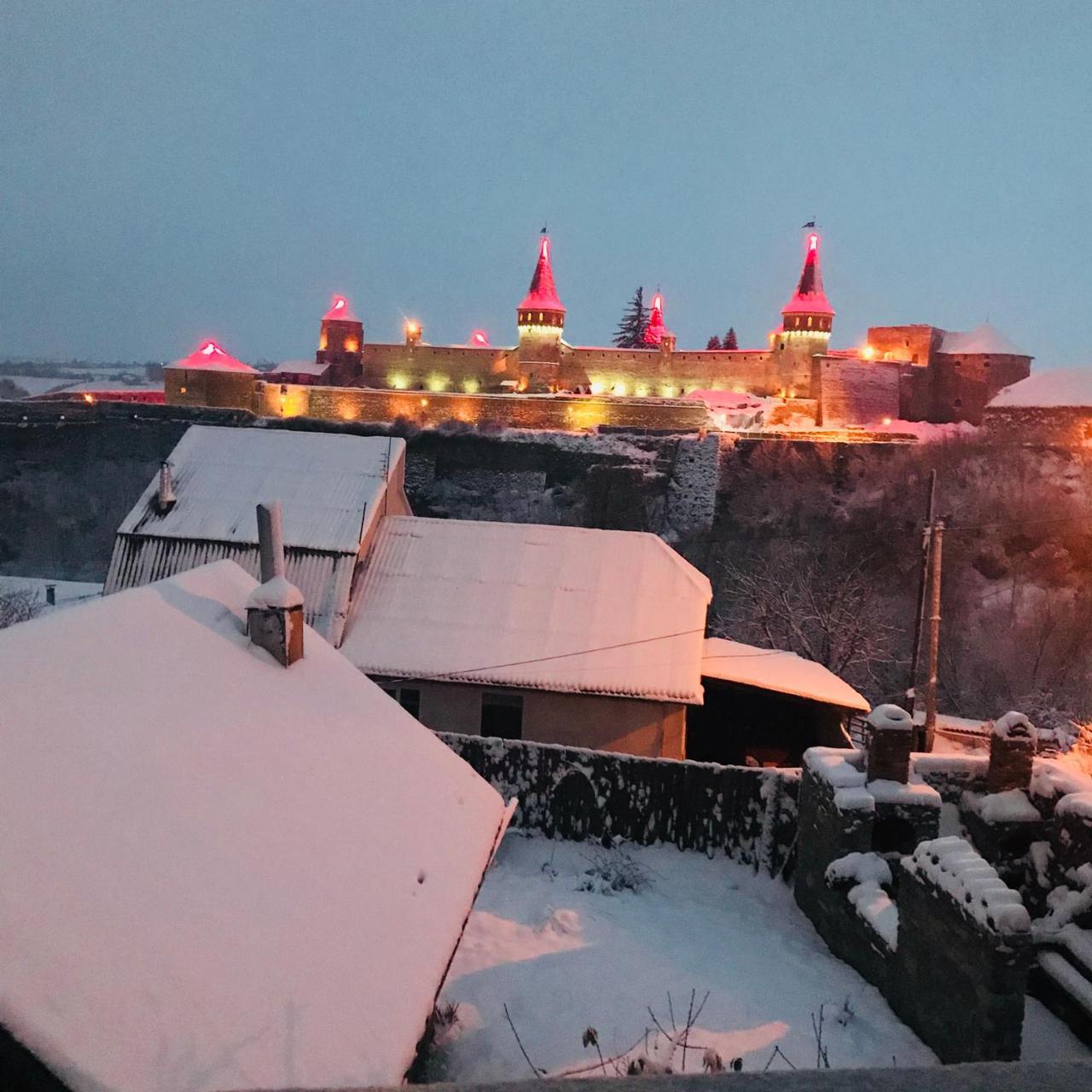 Hotel Nazar Stodolya Kam'janec'-Podil's'kyj Esterno foto
