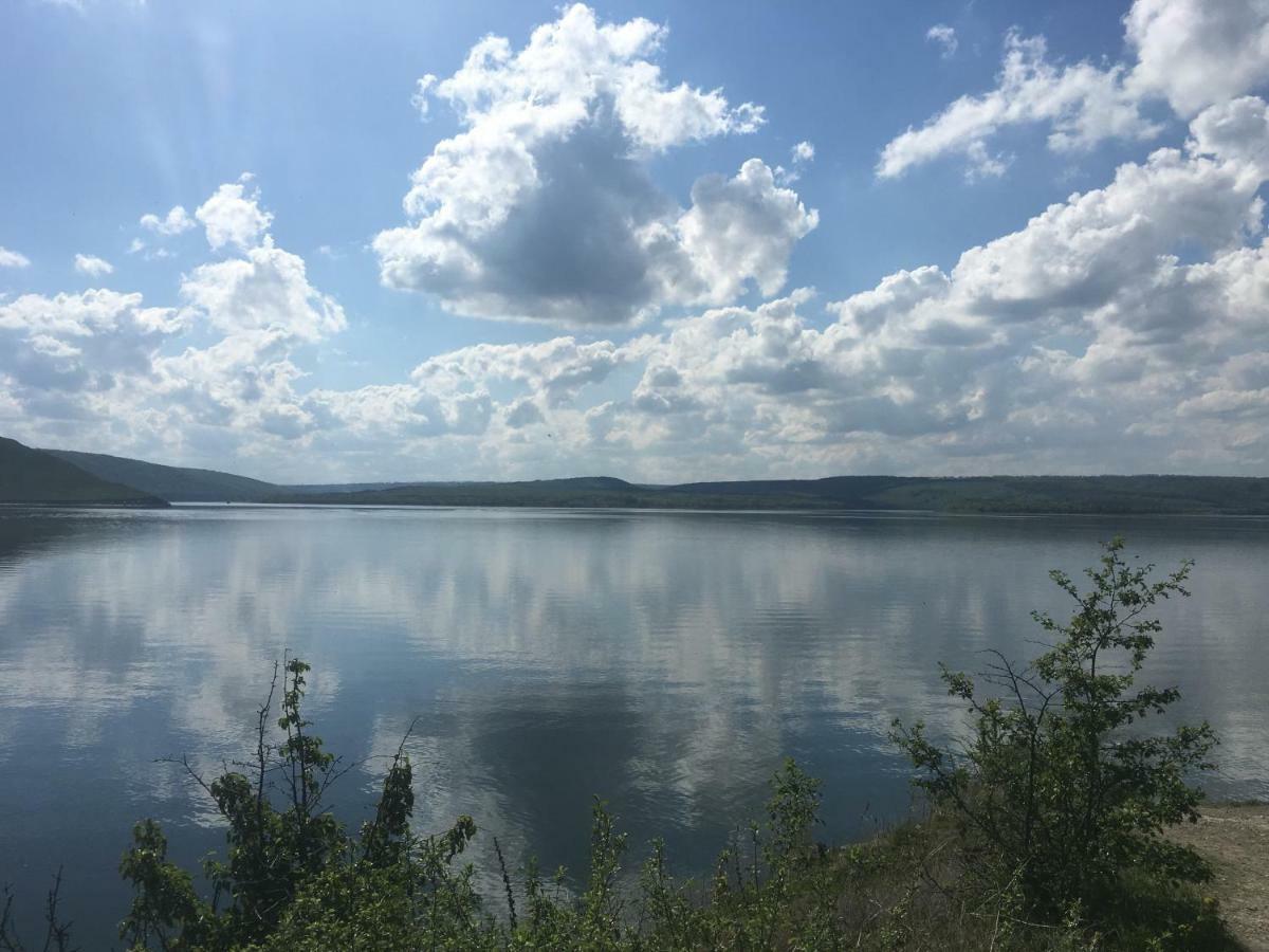 Hotel Nazar Stodolya Kam'janec'-Podil's'kyj Esterno foto